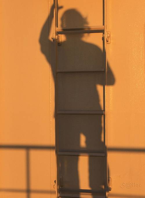 1711 30 Examples Of Shadow Photography Taken at Perfect Time